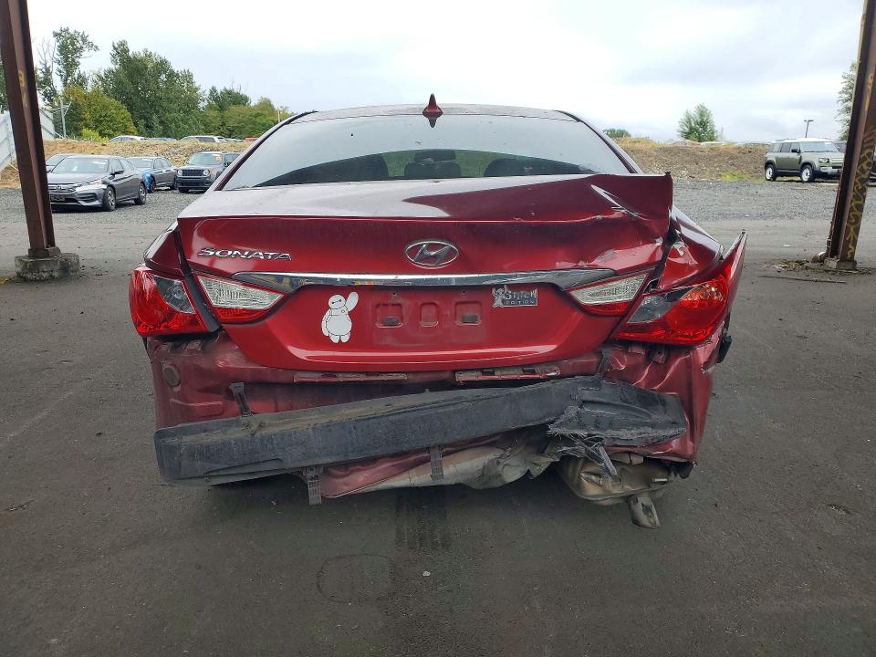 Photo 6 from auction – 2011 HYUNDAI SONATA with VIN 5NPEB4ACXBH065184