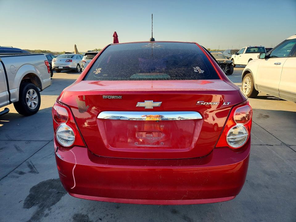 صورة رقم 6 من المزاد - 2015 CHEVROLET SONIC مع VIN 1G1JC5SH2F4179017