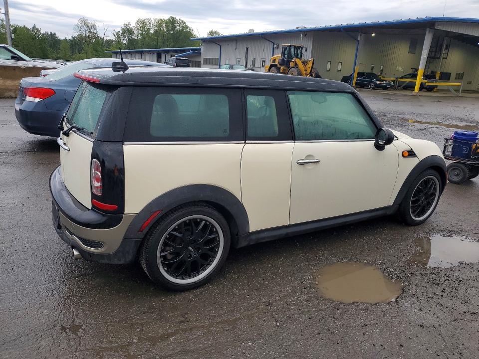 Photo 3 from auction – 2011 MINI COOPER with VIN WMWZF3C52BTX82234