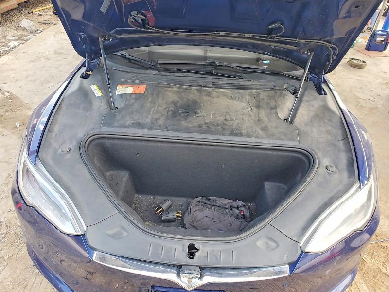 Photo 11 from auction – 2016 TESLA MODEL S with VIN 5YJSA1E27GF159597