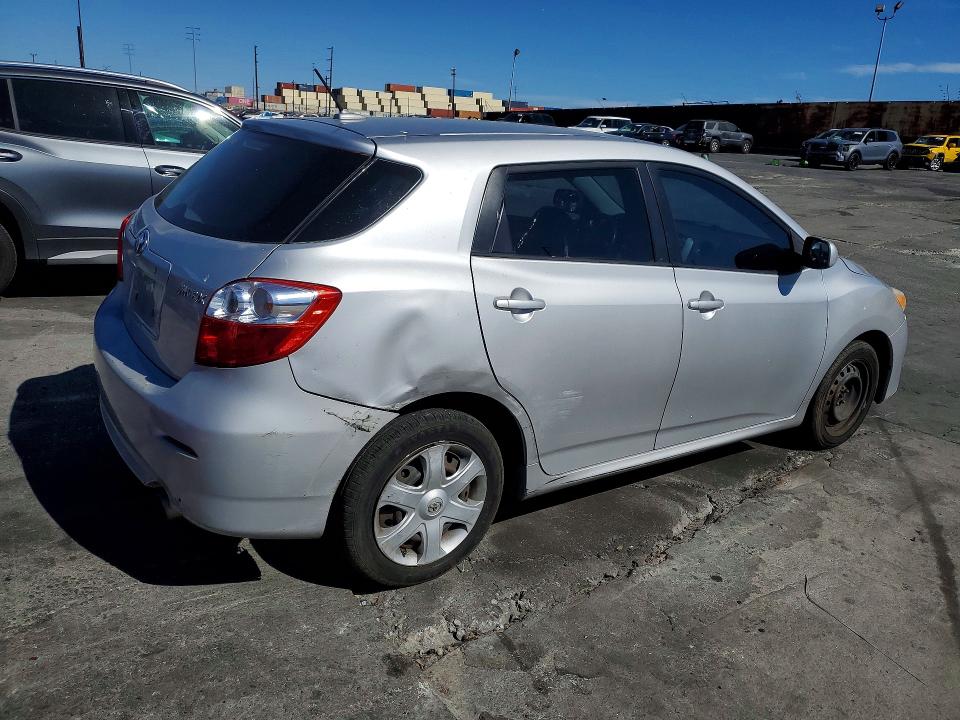 Photo 3 from auction – 2010 TOYOTA MATRIX with VIN 2T1KU4EE5AC191060