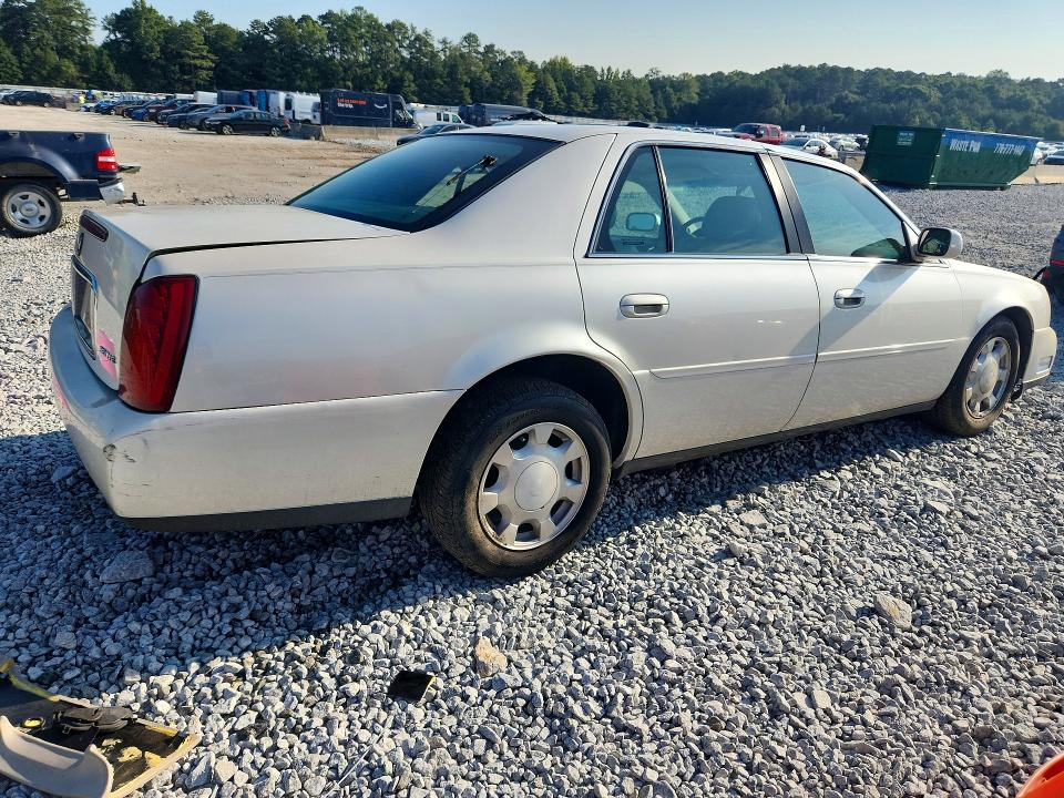 Photo 3 from auction – 2001 CADILLAC DEVILLE with VIN 1G6KD54Y41U109164
