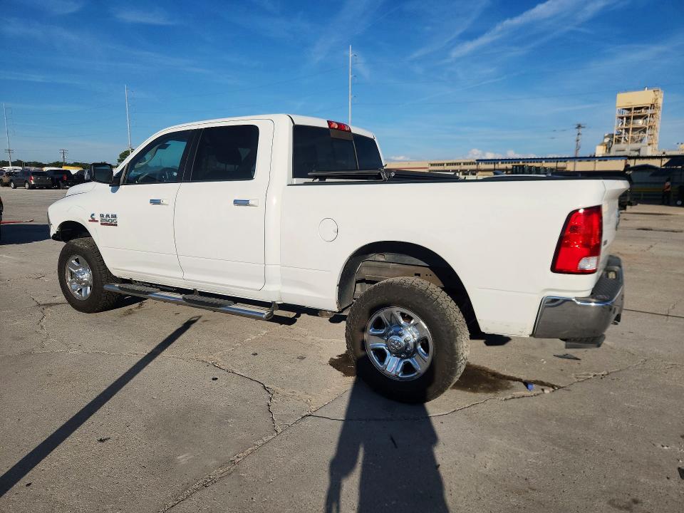 Снимка 2 от търг – 2018 RAM 2500 с VIN 3C6UR5DL3JG218348