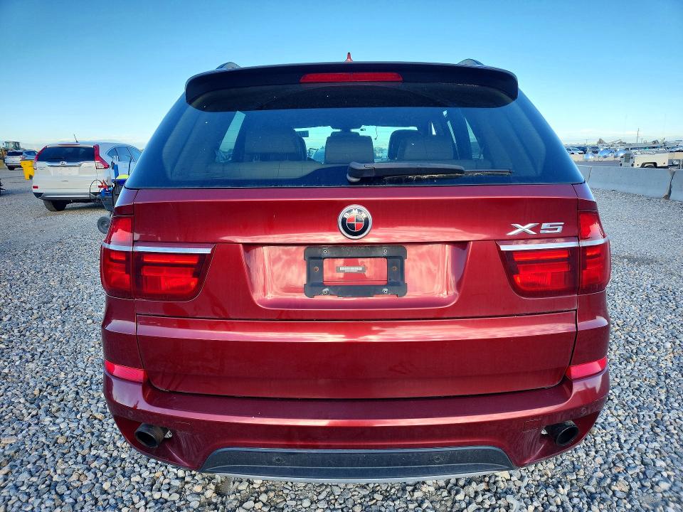 Foto 6 de la subasta – 2013 BMW X5 con VIN 5UXZV4C55D0B16681