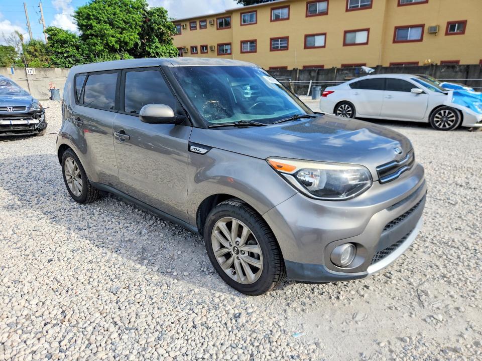 Photo 4 from auction – 2017 KIA SOUL with VIN KNDJP3A59H7427496