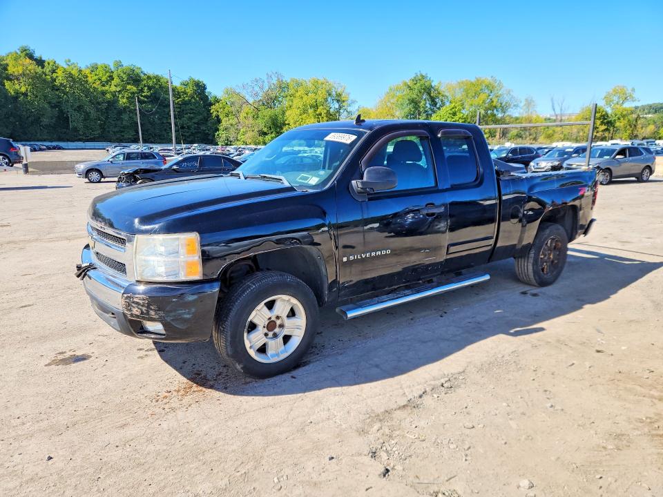 CHEVROLET SILVERADO 2008 with VIN 2GCEK190081100138 - Photo from auction