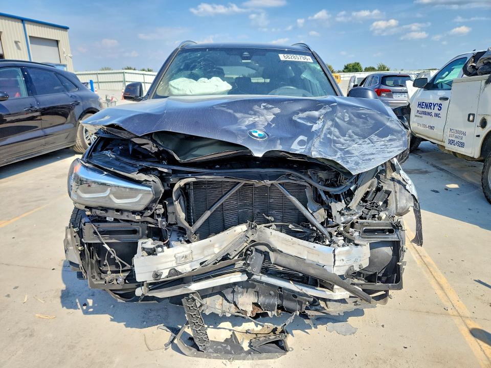 صورة رقم 5 من المزاد - 2022 BMW X5 مع VIN 5UXCR6C06N9M85375