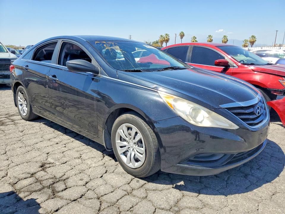 Photo 4 from auction – 2013 HYUNDAI SONATA with VIN 5NPEB4AC5DH594125