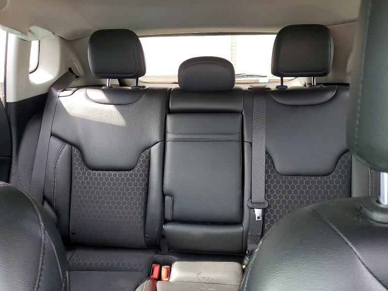 Photo 10 from auction – 2019 JEEP COMPASS with VIN 3C4NJDBB0KT661641