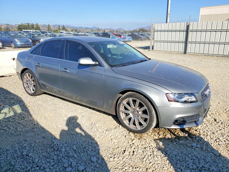 Photo 4 from auction – 2010 AUDI A4 with VIN WAUFFAFL1AN054165