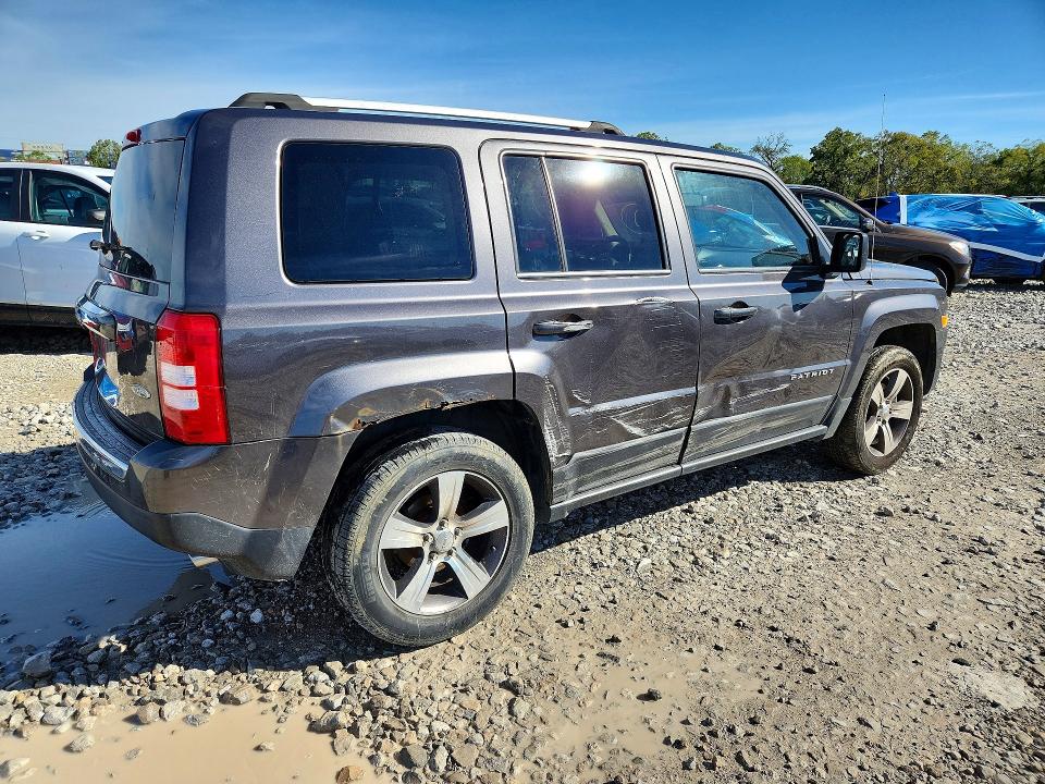 Photo 3 from auction – 2017 JEEP PATRIOT with VIN 1C4NJRFB5HD210775