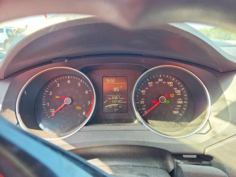 Photo 9 from auction – 2017 VOLKSWAGEN JETTA with VIN 3VW2B7AJ3HM316310