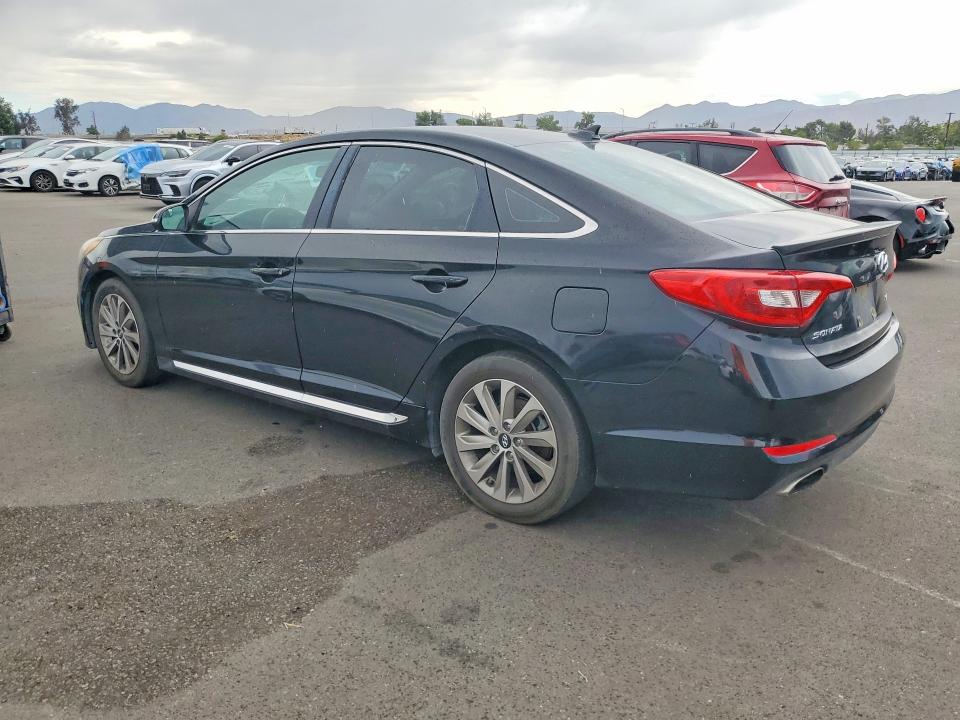 Photo 2 from auction – 2015 HYUNDAI SONATA with VIN 5NPE34AFXFH254057