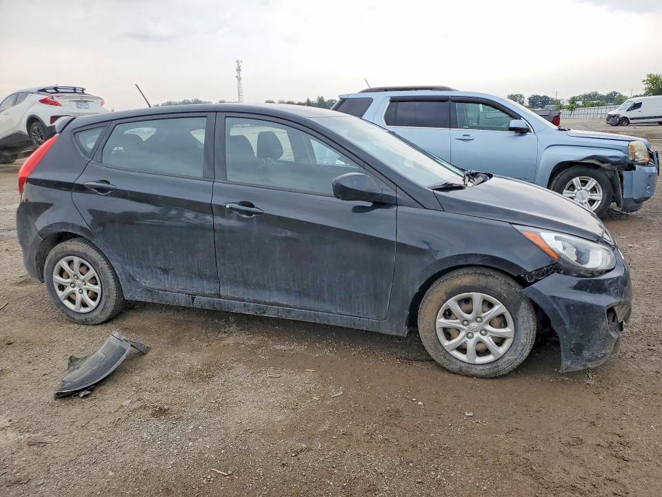 Photo 4 from auction – 2014 HYUNDAI ACCENT with VIN KMHCT5AE7EU172498