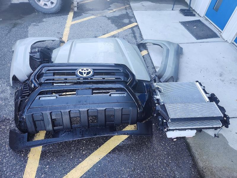 Photo 12 from auction – 2026 TOYOTA TACOMA with VIN 3TMLB5JN5TM281776