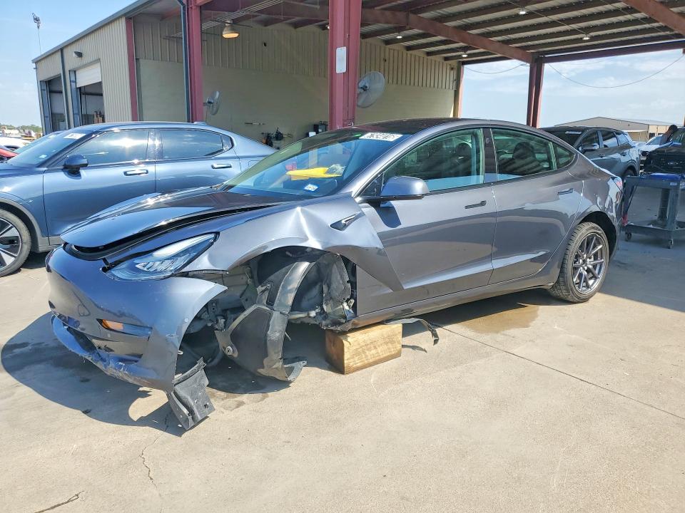 Photo 1 from auction – 2019 TESLA MODEL 3 with VIN 5YJ3E1EA3KF298618