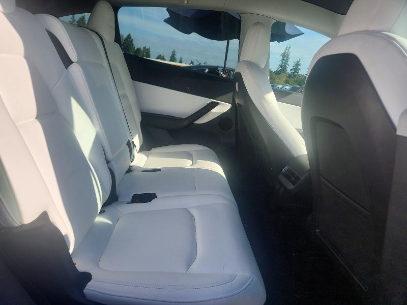 Photo 11 from auction – 2021 TESLA MODEL  Y with VIN 5YJYGAEE1MF277160
