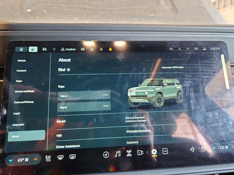 Photo 9 from auction – 2025 RIVIAN R1S with VIN 7PDSGBBA3SN048046