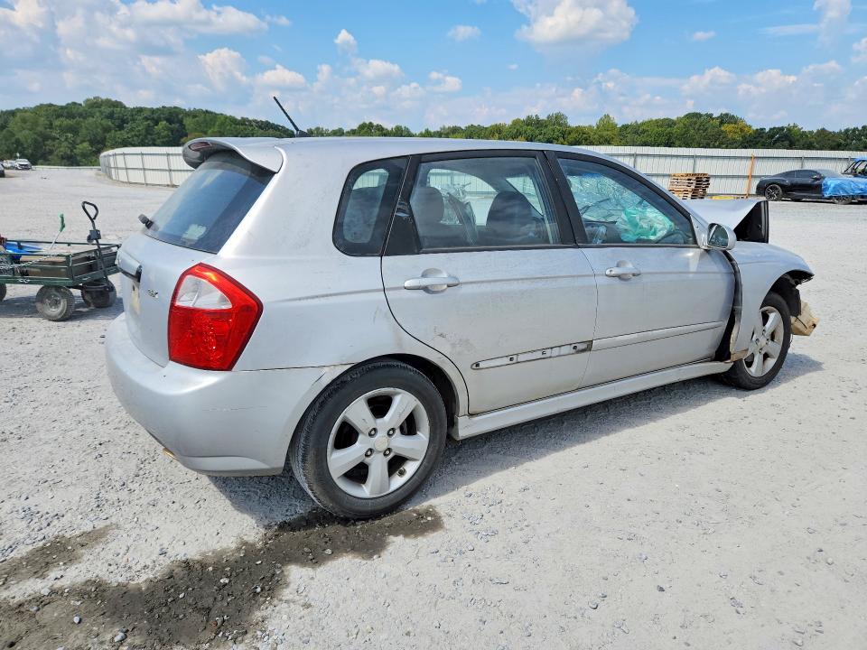 Photo 3 from auction – 2007 KIA SPECTRA with VIN KNAFE162175004109