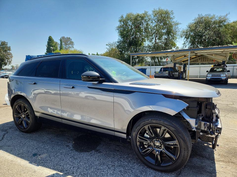 Снимка 4 от търг – 2023 LAND ROVER RANGE ROVER VELAR с VIN SALYT2EU0PA365745