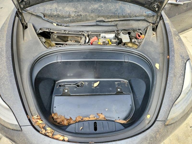 صورة رقم 11 من المزاد - 2018 TESLA MODEL 3 مع VIN 5YJ3E1EB8JF096140