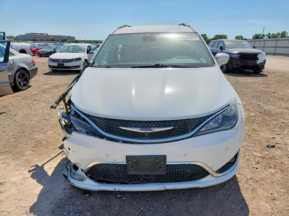 Photo 5 from auction – 2018 CHRYSLER PACIFICA with VIN 2C4RC1EG8JR106648