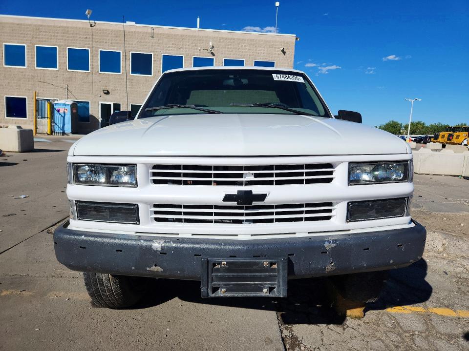 Photo 5 from auction – 1997 CHEVROLET GMT-400 with VIN 2GCEK19R1V1217852