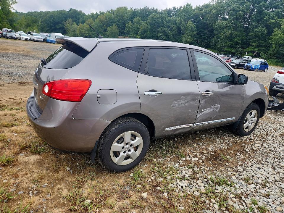 Photo 3 from auction – 2011 NISSAN ROGUE with VIN JN8AS5MV7BW667413