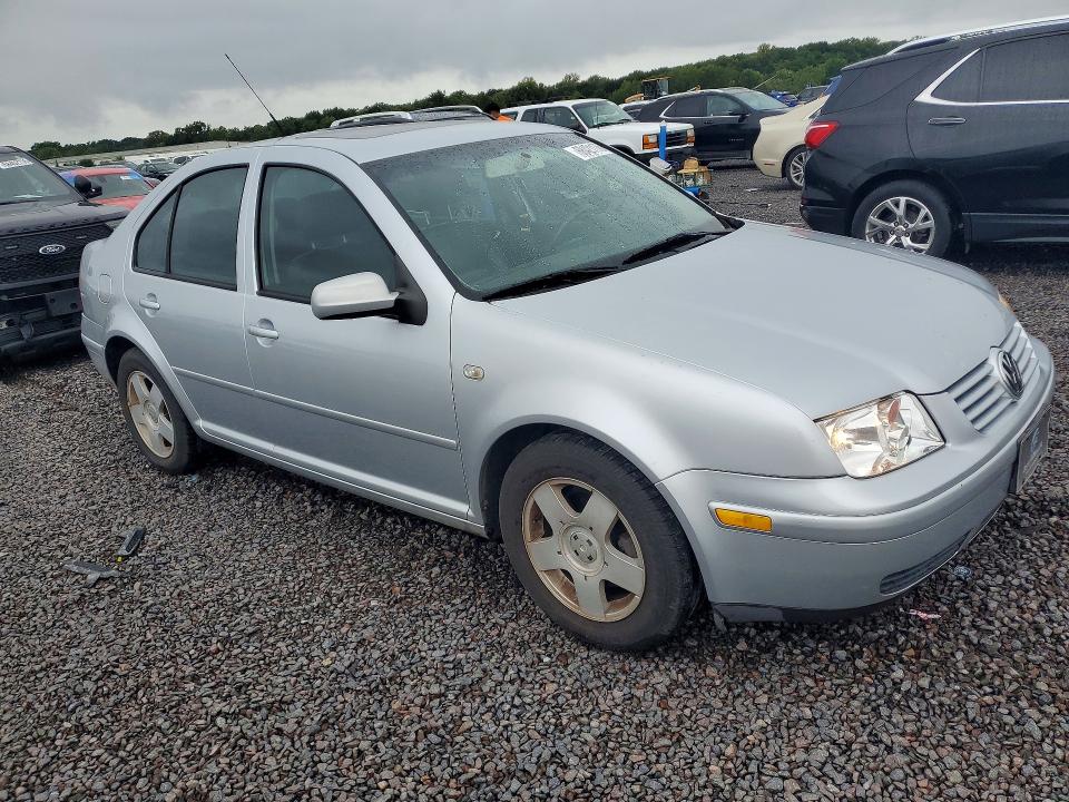 Photo 4 from auction – 2002 VOLKSWAGEN JETTA with VIN 3VWSB69M72M178366