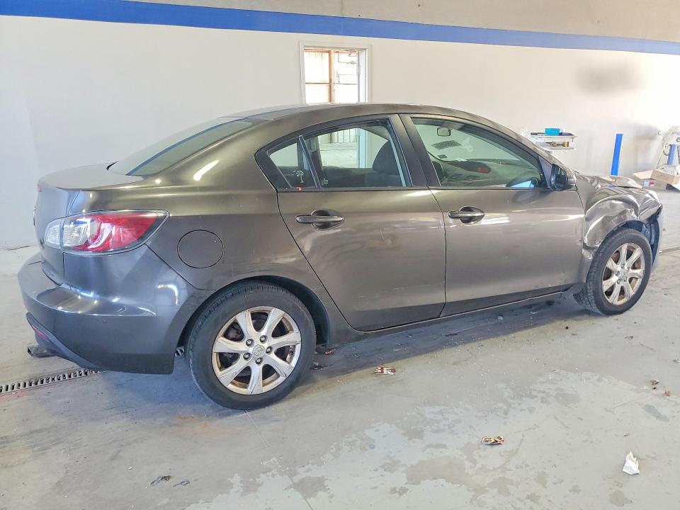 Foto 3 de la subasta – 2010 MAZDA 3 con VIN JM1BL1SF7A1158581