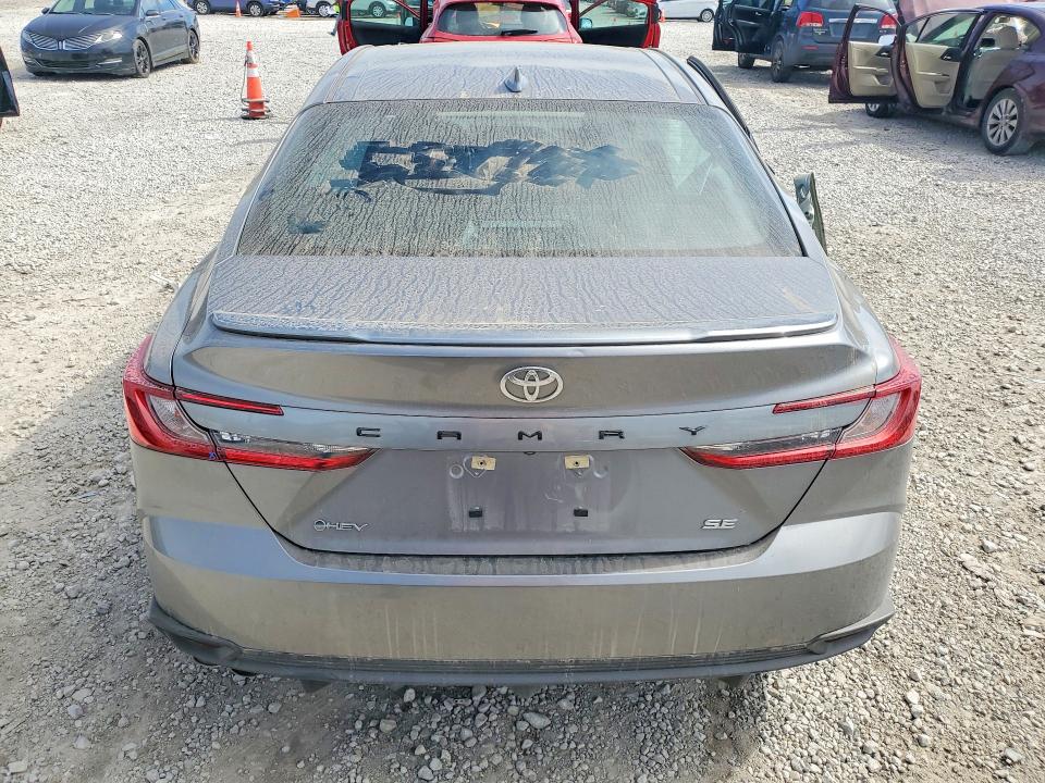 Снимка 6 от търг – 2025 TOYOTA CAMRY с VIN 4T1DAACK6SU599785