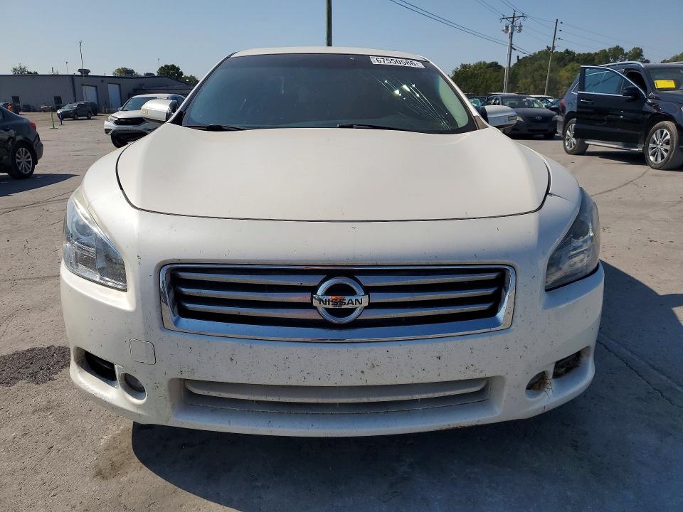Photo 5 from auction – 2012 NISSAN MAXIMA with VIN 1N4AA5AP9CC802971