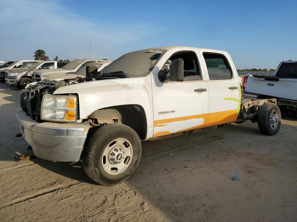 2014 CHEVROLET SILVERADO - Търг №61732396