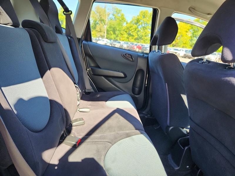 Photo 11 from auction – 2008 HONDA FIT with VIN JHMGD38648S042523