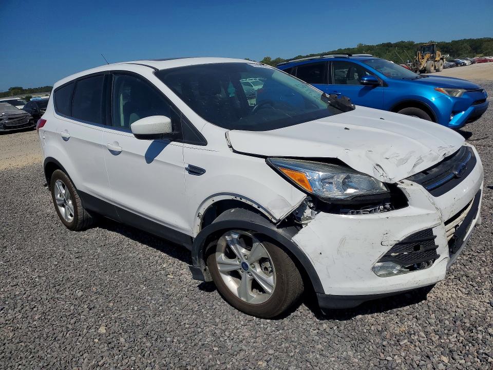 Photo 4 from auction – 2016 FORD ESCAPE with VIN 1FMCU0G90GUB16335