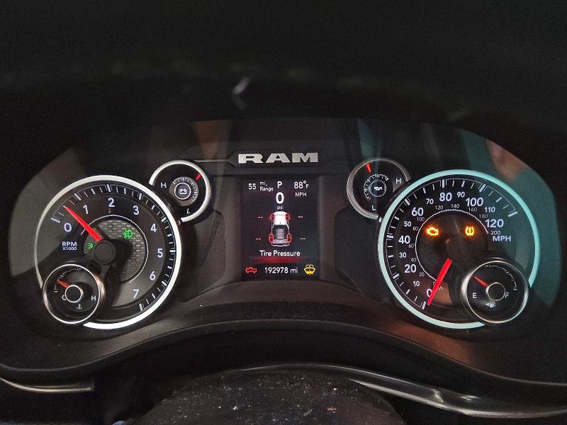 Photo 9 from auction – 2019 RAM 1500 with VIN 1C6RREFT5KN625129
