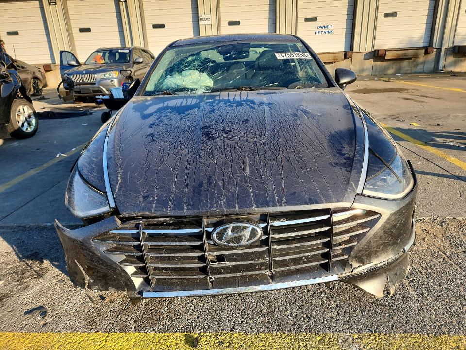 Photo 5 from auction – 2021 HYUNDAI SONATA with VIN 5NPEG4JA7MH114540