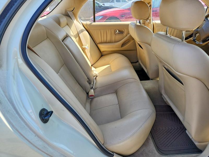 Photo 10 from auction – 1997 INFINITI J30 with VIN JNKAY21D6VM400587