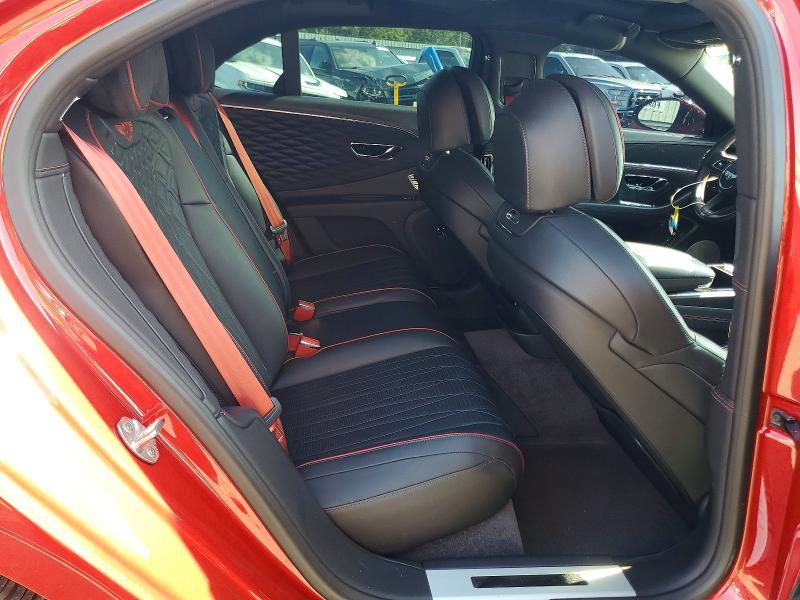 Photo 10 from auction – 2022 BENTLEY FLYING SPUR with VIN SCBBG6ZG4NC093833