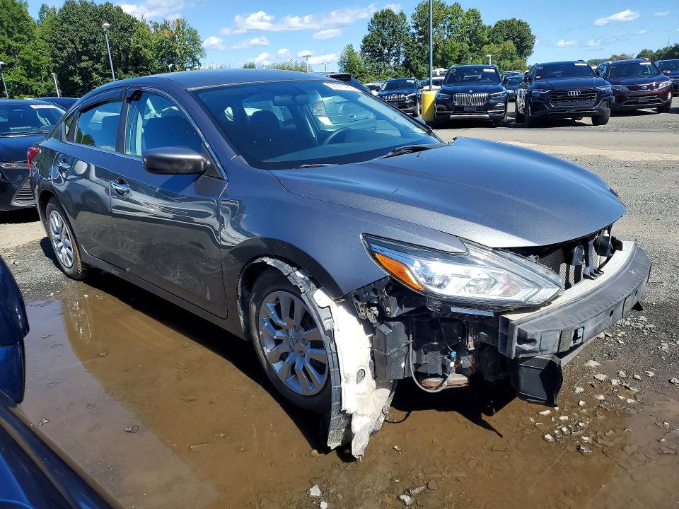 Photo 4 from auction – 2017 NISSAN ALTIMA with VIN 1N4AL3AP9HC208774