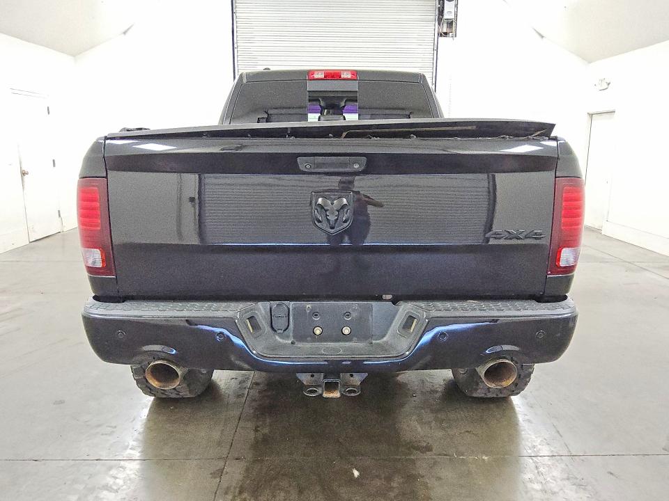 Photo 6 from auction – 2017 RAM 1500 with VIN 1C6RR7UT6HS685767