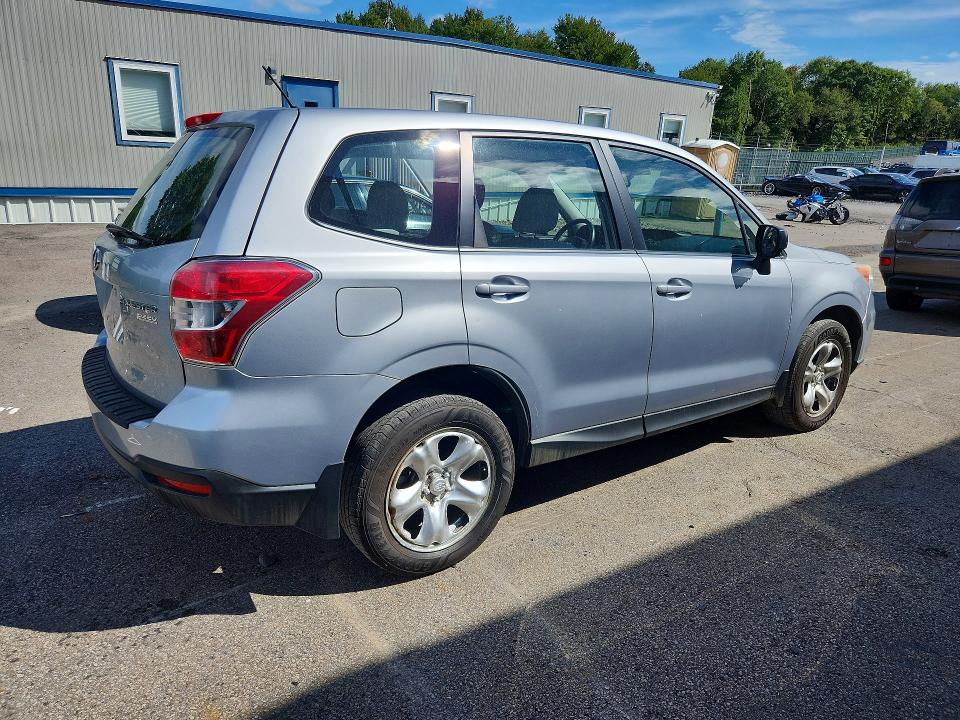Photo 3 from auction – 2014 SUBARU FORESTER with VIN JF2SJAAC1EH484226