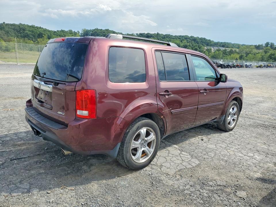 Photo 3 from auction – 2012 HONDA PILOT with VIN 5FNYF4H58CB080226