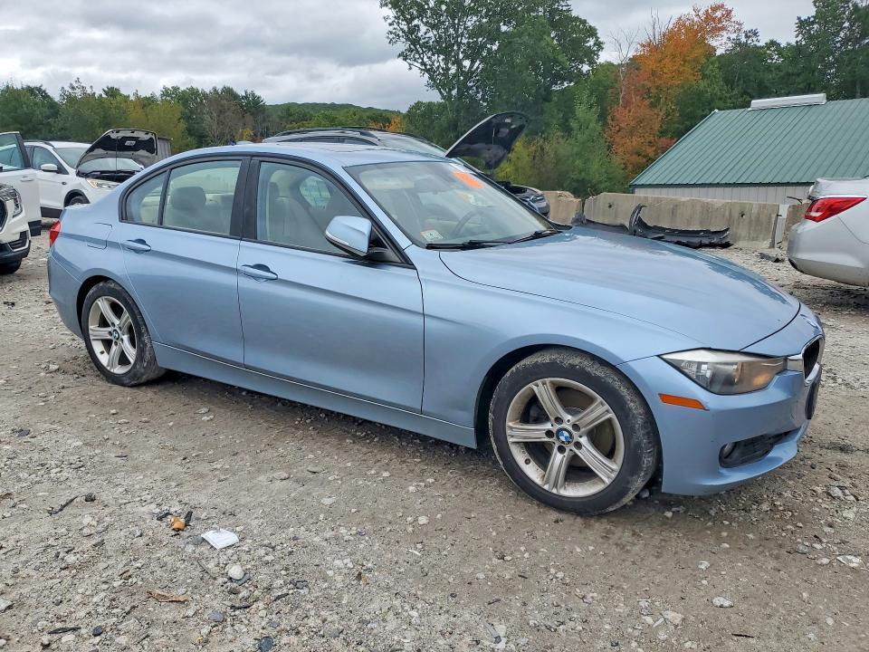 Foto 4 de la subasta – 2013 BMW 320 con VIN WBA3C3C51DF979640