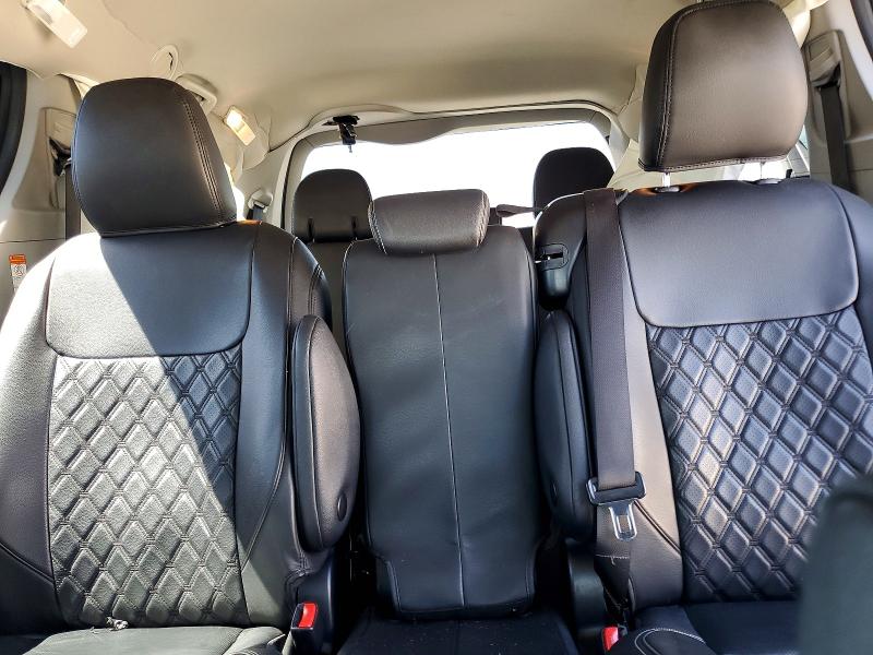 Photo 10 from auction – 2018 TOYOTA SIENNA with VIN 5TDXZ3DC0JS938752