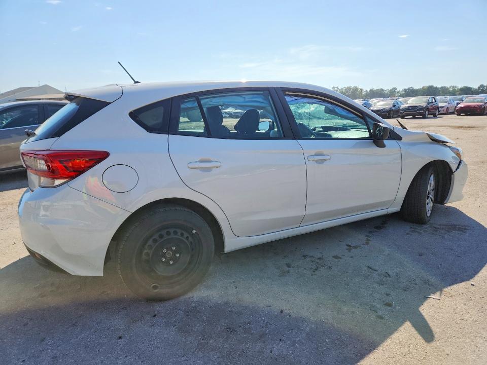 Foto 3 de la subasta – 2021 SUBARU IMPREZA con VIN 4S3GTAB61M3708243