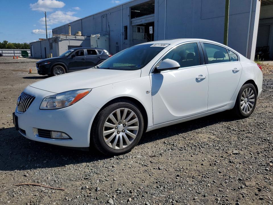 Снимка 1 от търг – 2011 BUICK REGAL с VIN 2G4GP5ECXB9179341