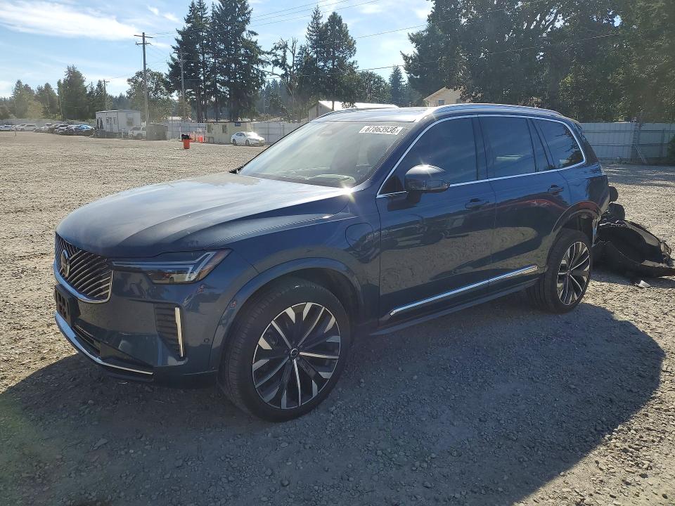 2026 VOLVO XC90