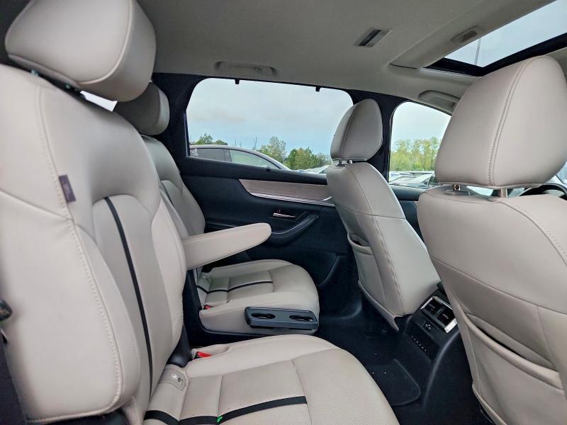 Фото 11 с аукциона – 2024 MAZDA CX-90 с VIN JM3KKCHD2R1130016
