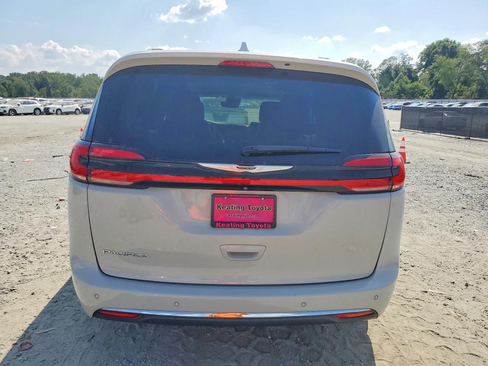 Photo 6 from auction – 2021 CHRYSLER PACIFICA with VIN 2C4RC1BG1MR547028